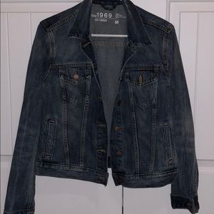 NWOT GAP Icon Denim Jacket